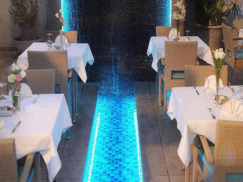 Hotel & Restaurant Farid Дакар Экстерьер фото
