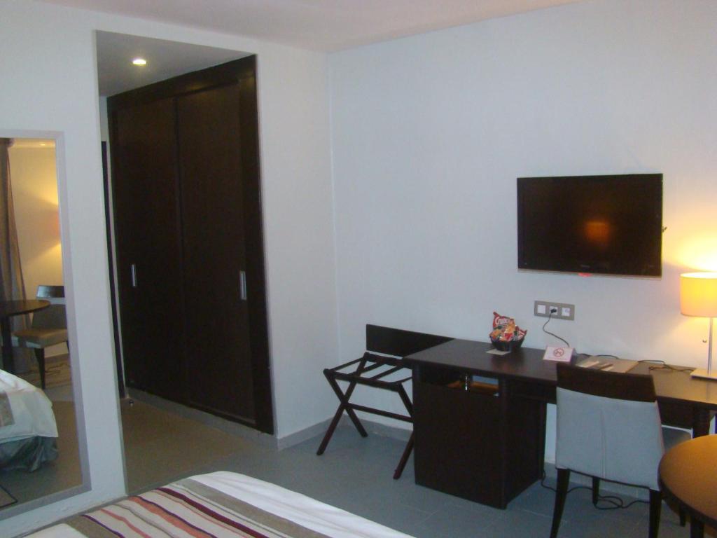 Hotel & Restaurant Farid Дакар Номер фото